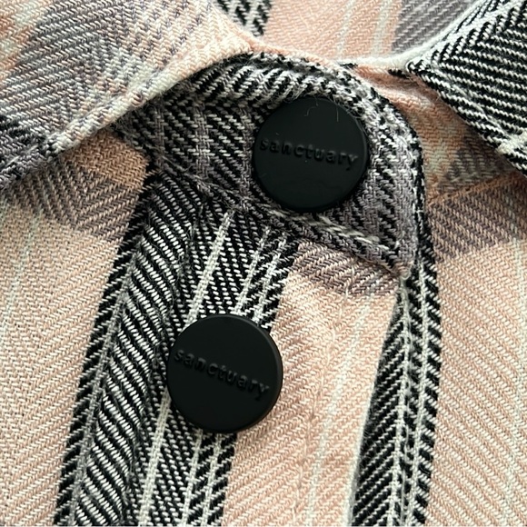 Sanctuary Women’s Boyfriend Plaid Shirt - Picture 5 of 11